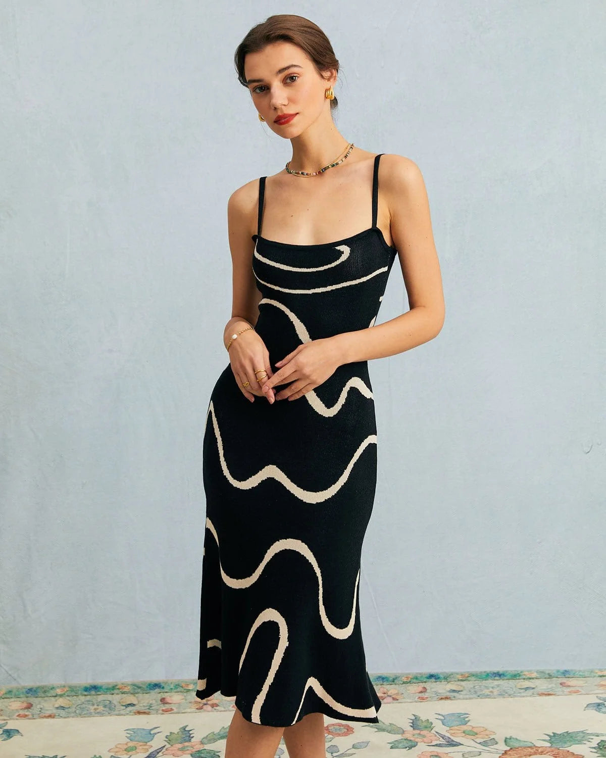 Vestido midi de punto con dobladillo de sirena Black Wave