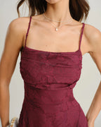 Vestido largo sin cordones Jacquard rojo vino